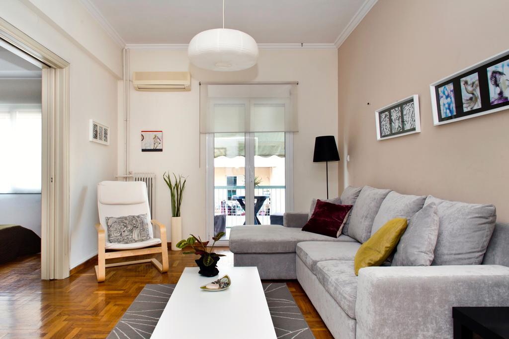 Kallimarmaro Apartment เอเธนส์ ภายนอก รูปภาพ